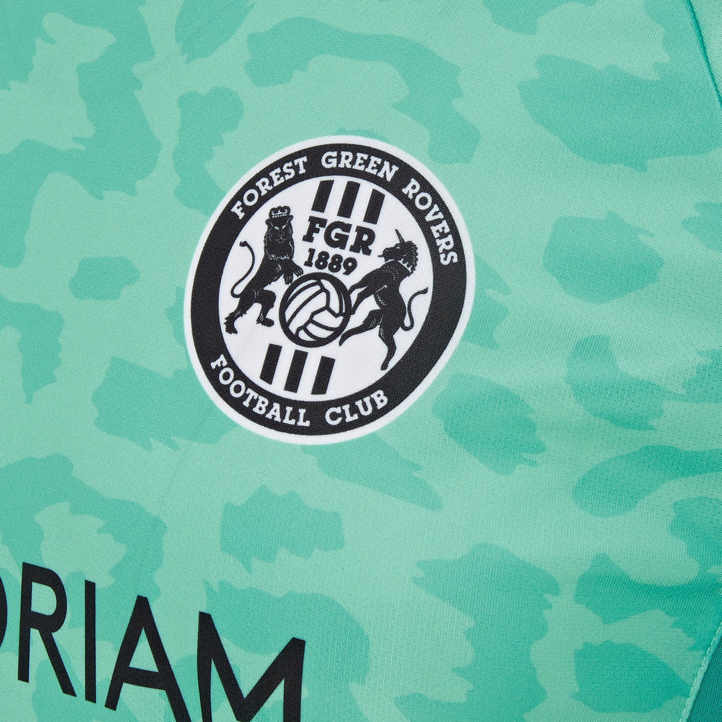 25/26 Junior Matchday Warm Up Shirt