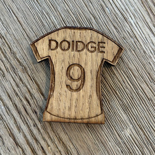 DOIDGE 9 Wooden Shirt Magnet