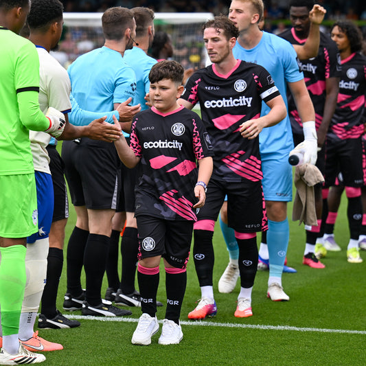 Mascot experience - ALTRINCHAM 31/08/26 (AWAY KIT)