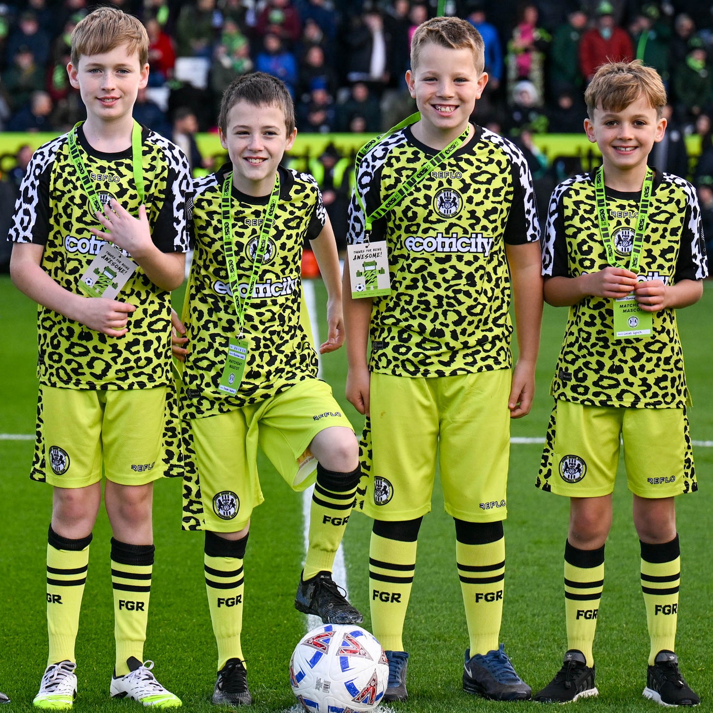 Mascot experience - HALIFAX TOWN 08/08/26 (HOME KIT)
